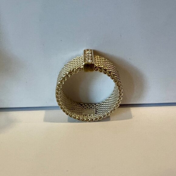 Tiffany and Co. Somerset ring, sterling silver with diamonds, size 4.5 - Picture 14 of 16